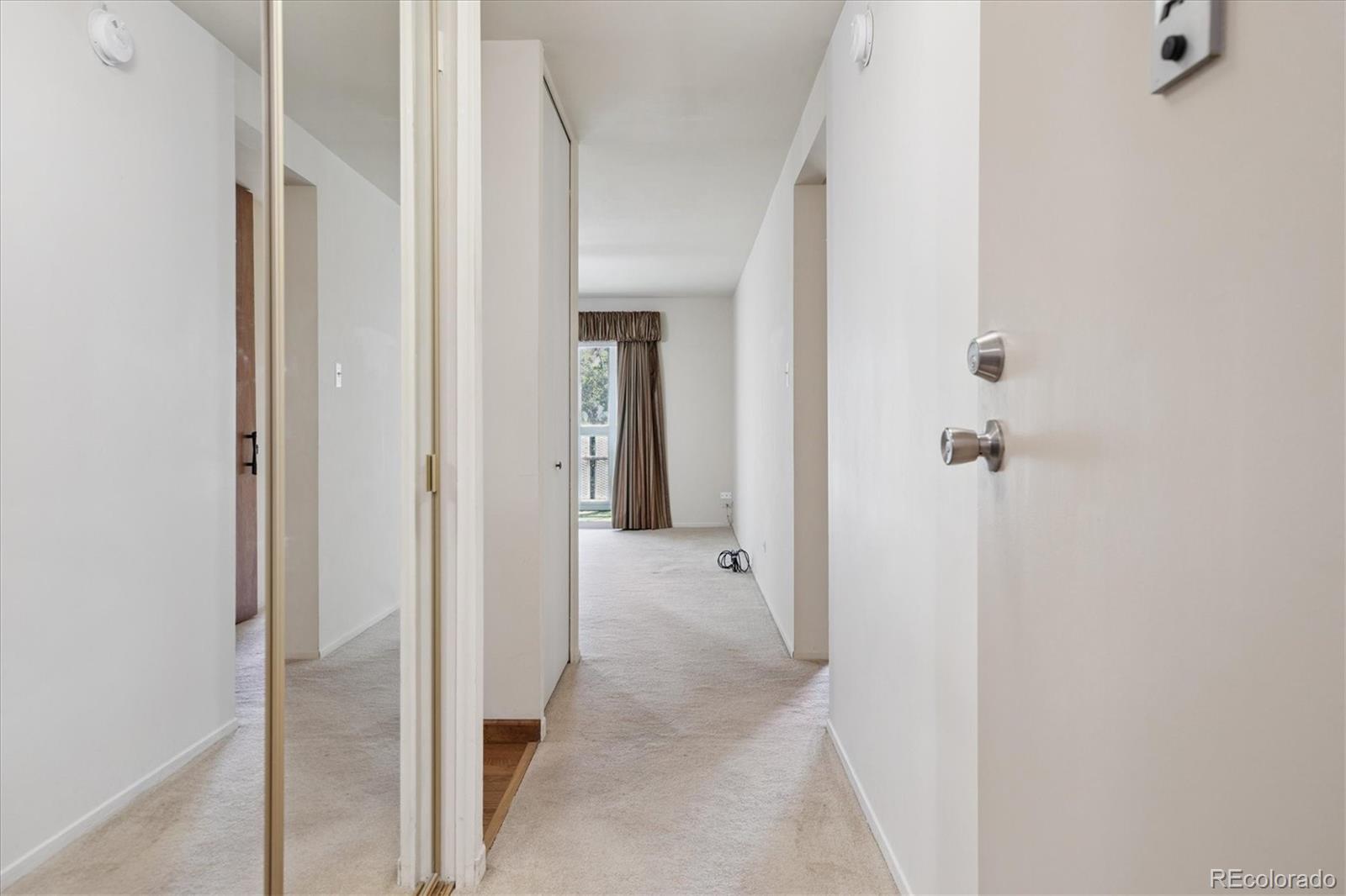 MLS Image #2 for 725 s clinton street,denver, Colorado