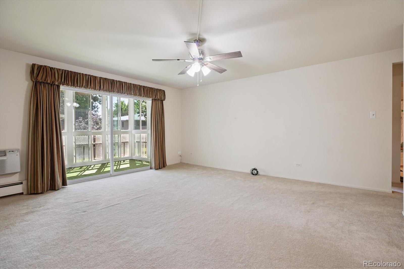MLS Image #9 for 725 s clinton street,denver, Colorado