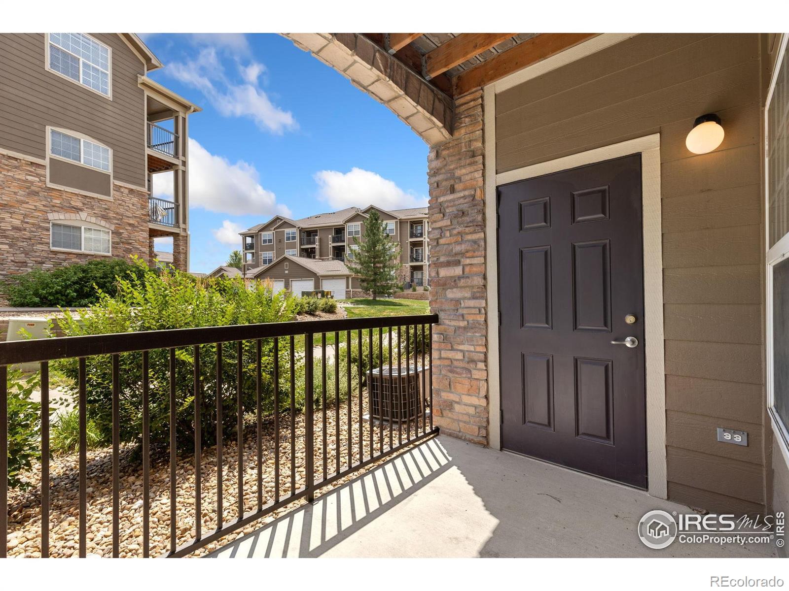 MLS Image #18 for 2855  blue sky circle,erie, Colorado