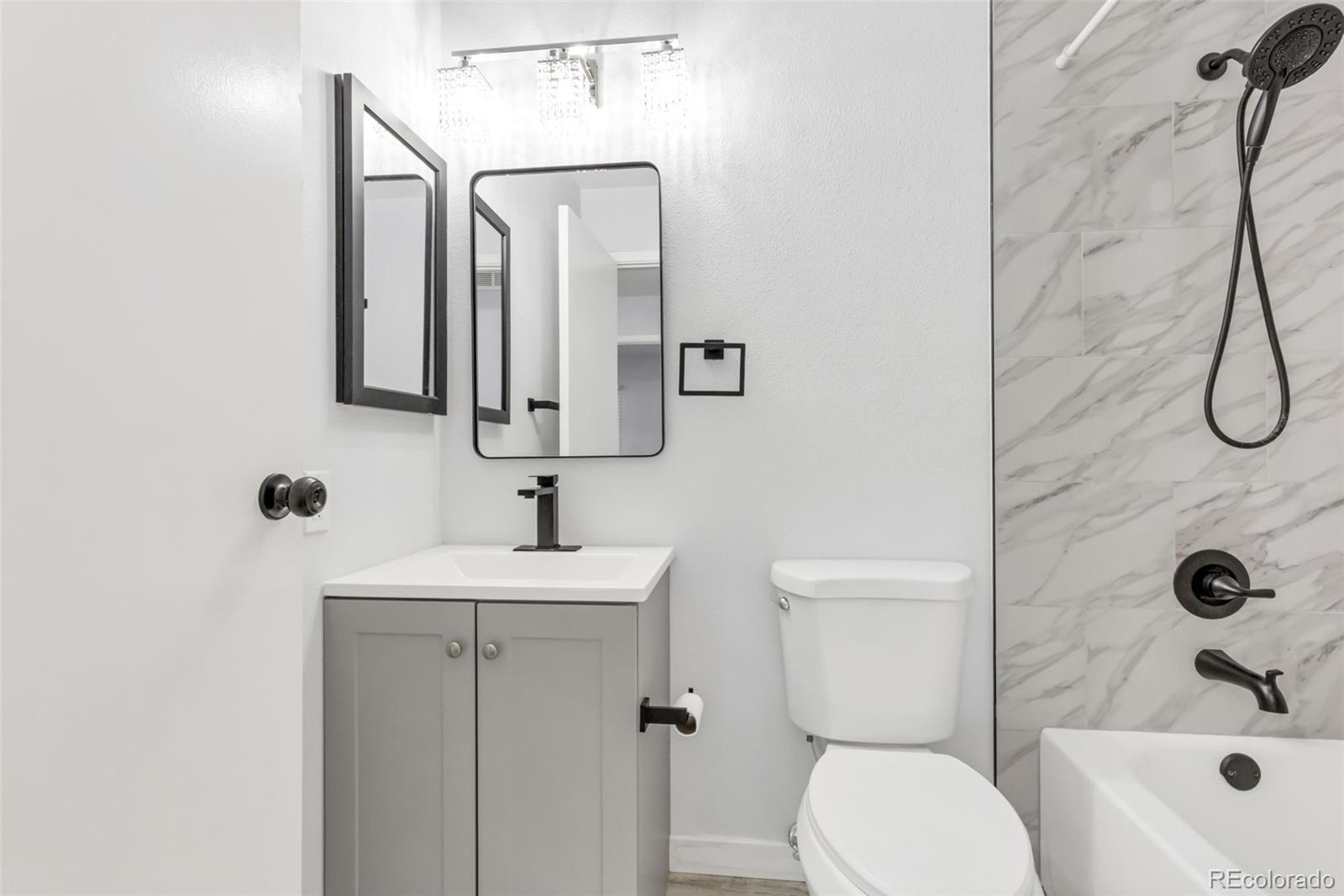 MLS Image #22 for 16055 e ithaca place,aurora, Colorado