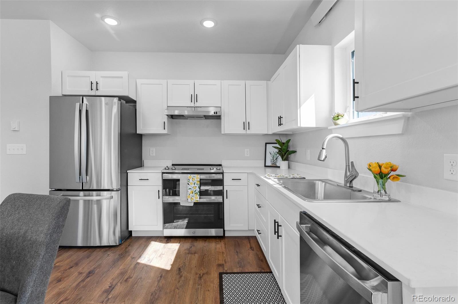 MLS Image #4 for 573 n railroad street,buena vista, Colorado
