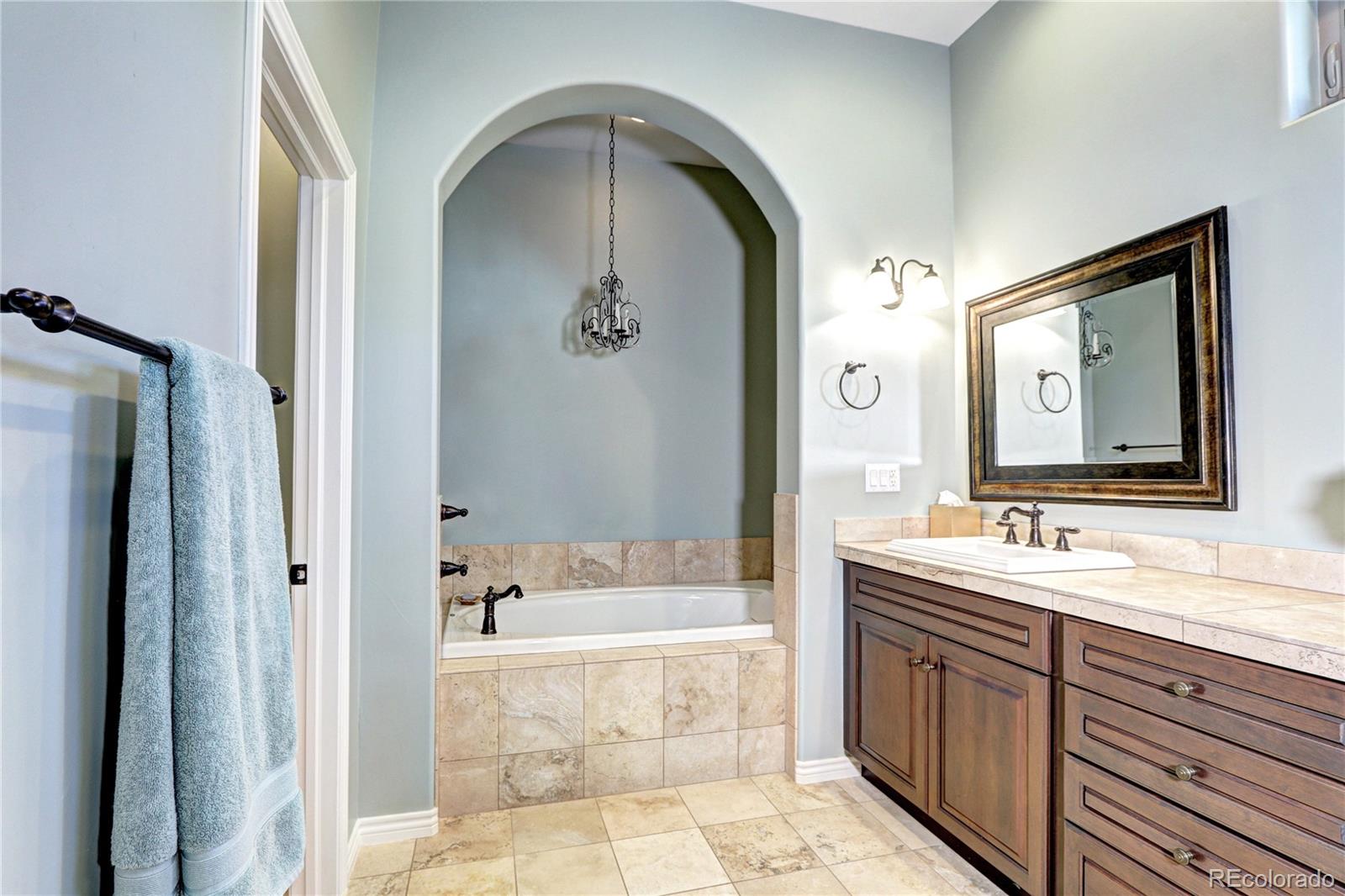 MLS Image #18 for 4134  heatherhill circle,longmont, Colorado