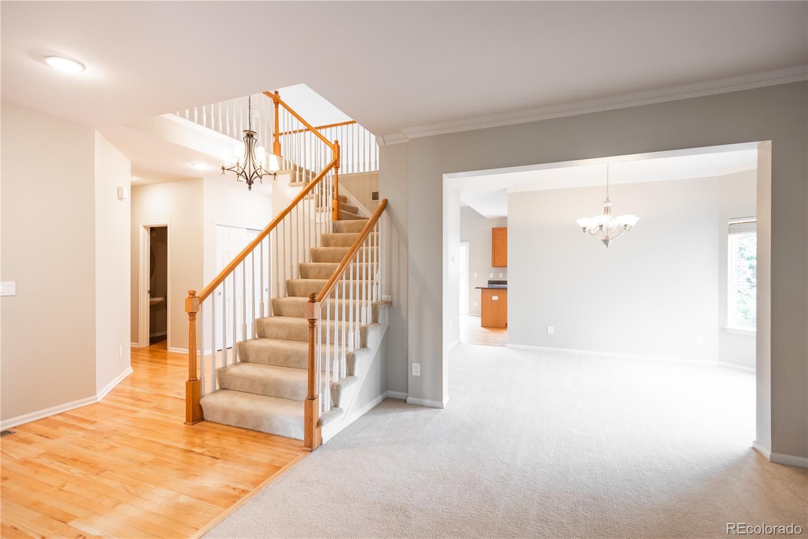 MLS Image #5 for 20431 e union circle,aurora, Colorado