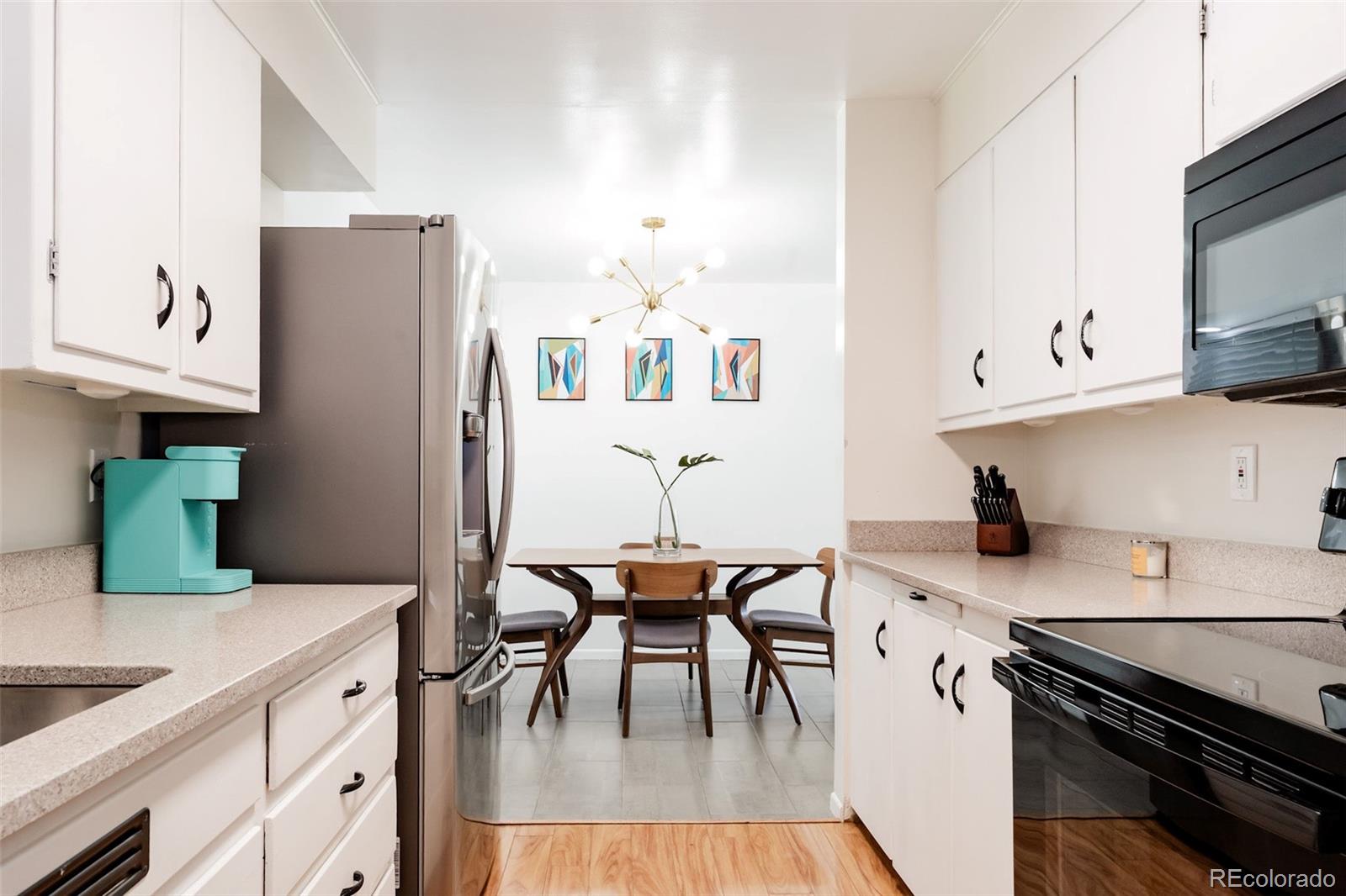 MLS Image #12 for 1532 s quitman street,denver, Colorado