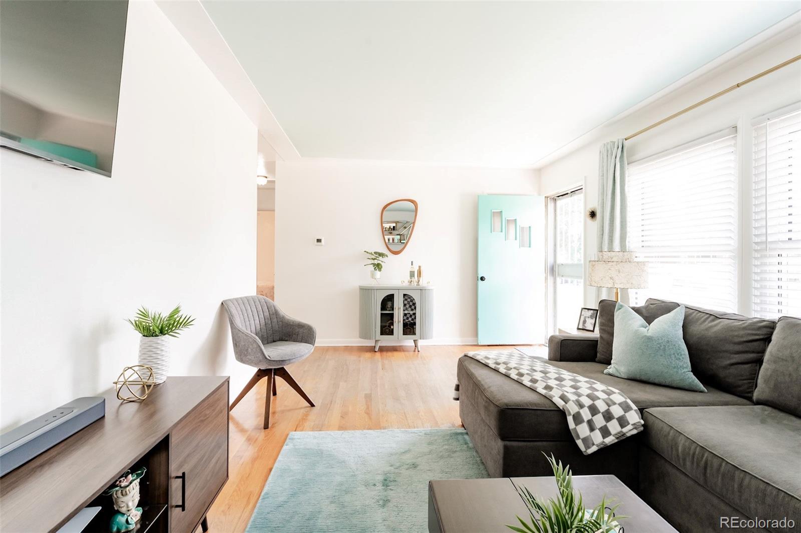 MLS Image #3 for 1532 s quitman street,denver, Colorado