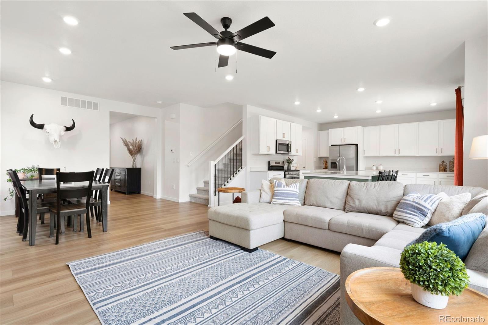 MLS Image #4 for 10925  norfolk court,commerce city, Colorado