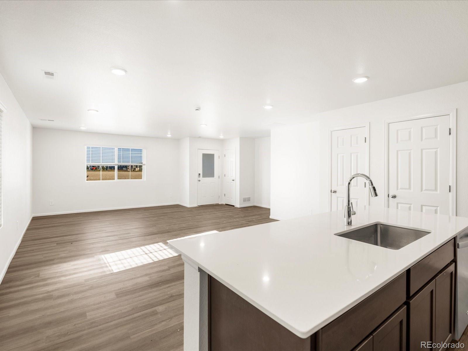 MLS Image #5 for 21137 e 65th avenue,aurora, Colorado
