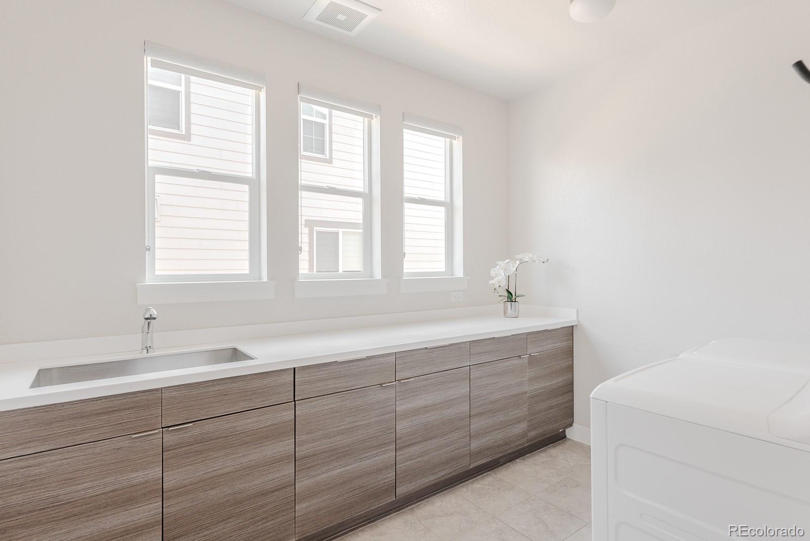 MLS Image #32 for 8091 s langdale way,aurora, Colorado