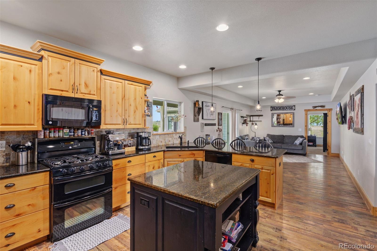 MLS Image #10 for 4814  county road 50 ,johnstown, Colorado