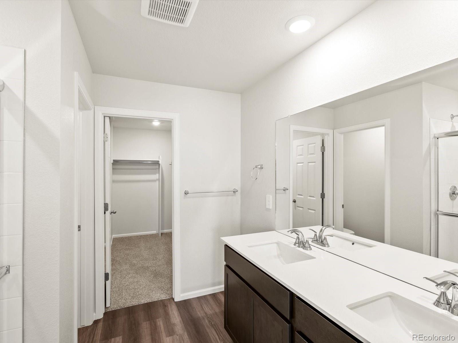 MLS Image #14 for 22430 e 8th place,aurora, Colorado