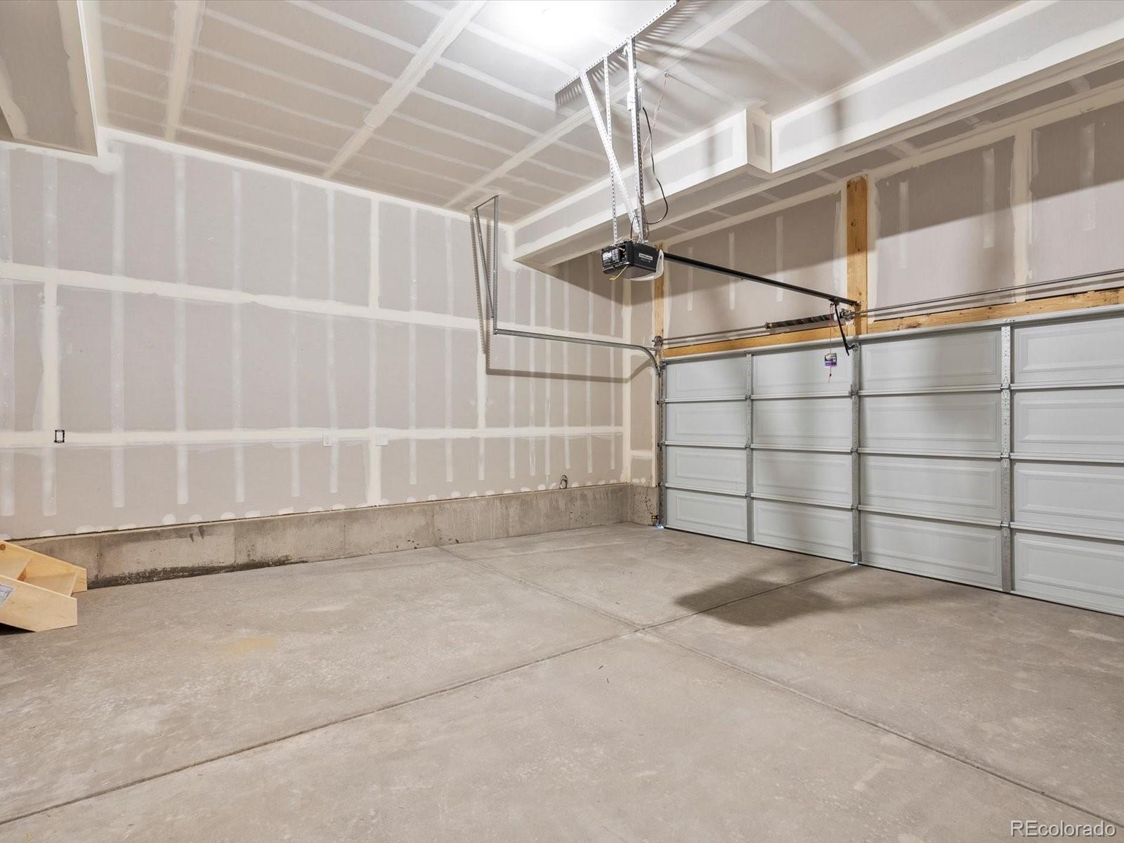 MLS Image #17 for 22430 e 8th place,aurora, Colorado