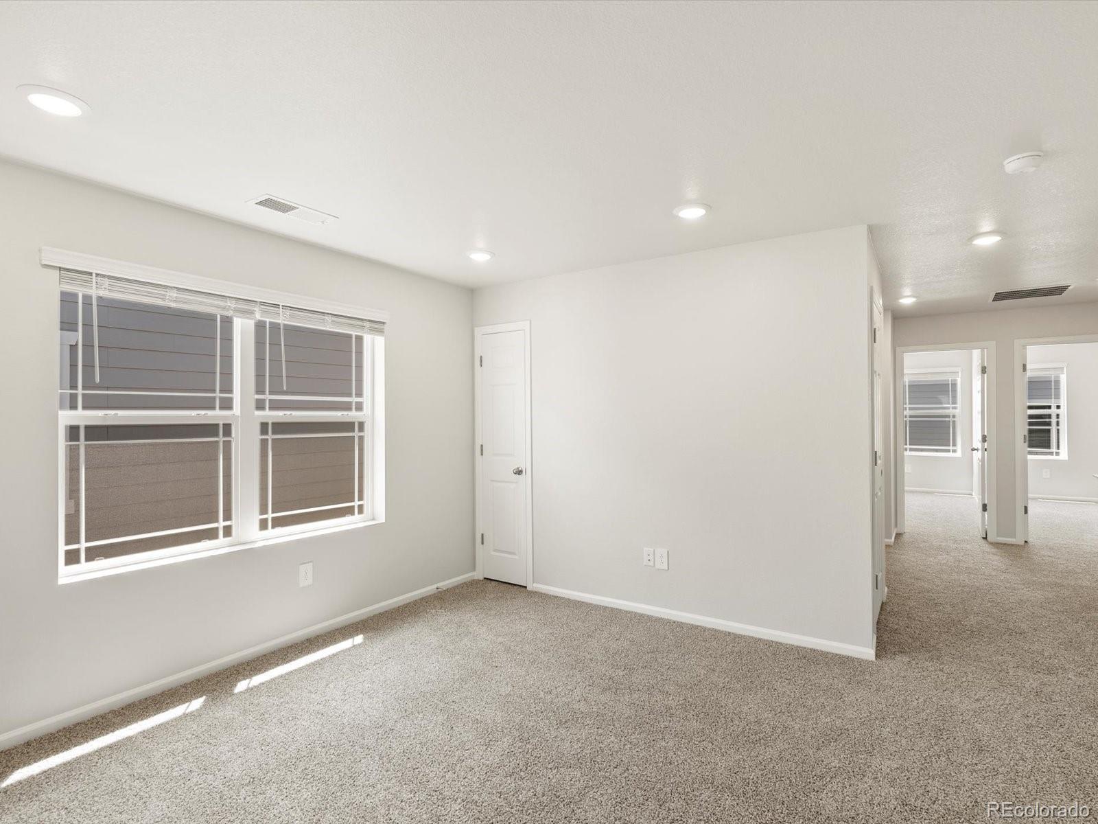 MLS Image #9 for 22430 e 8th place,aurora, Colorado
