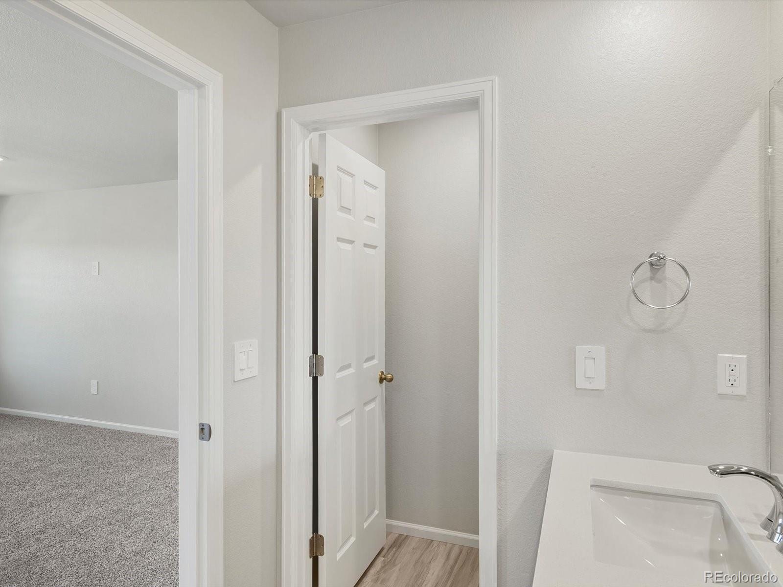 MLS Image #20 for 22410 e 8th avenue,aurora, Colorado