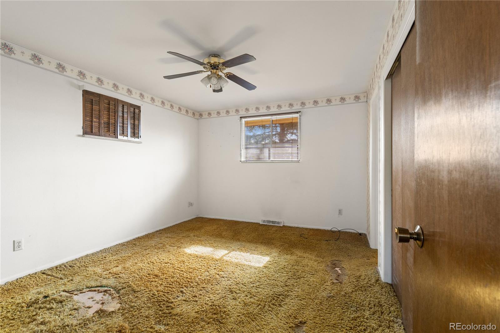 MLS Image #15 for 5272 s newton street,littleton, Colorado
