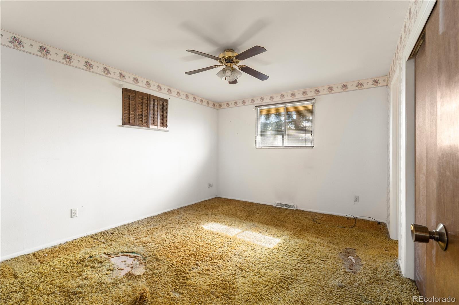 MLS Image #16 for 5272 s newton street,littleton, Colorado
