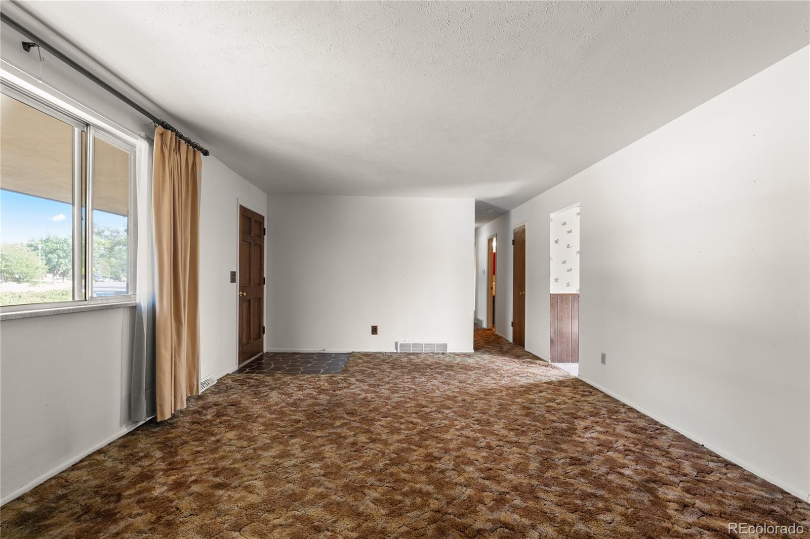 MLS Image #6 for 5272 s newton street,littleton, Colorado
