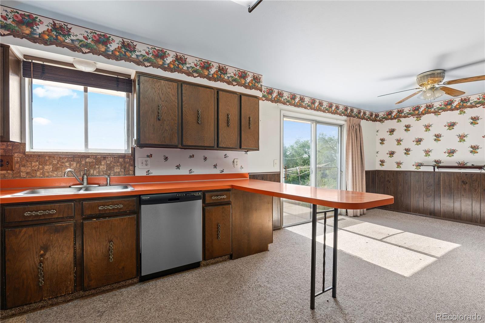 MLS Image #9 for 5272 s newton street,littleton, Colorado
