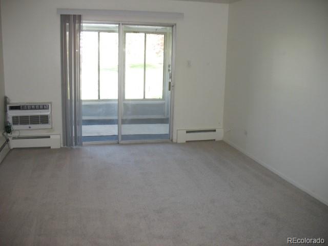 MLS Image #2 for 665 s clinton street,denver, Colorado