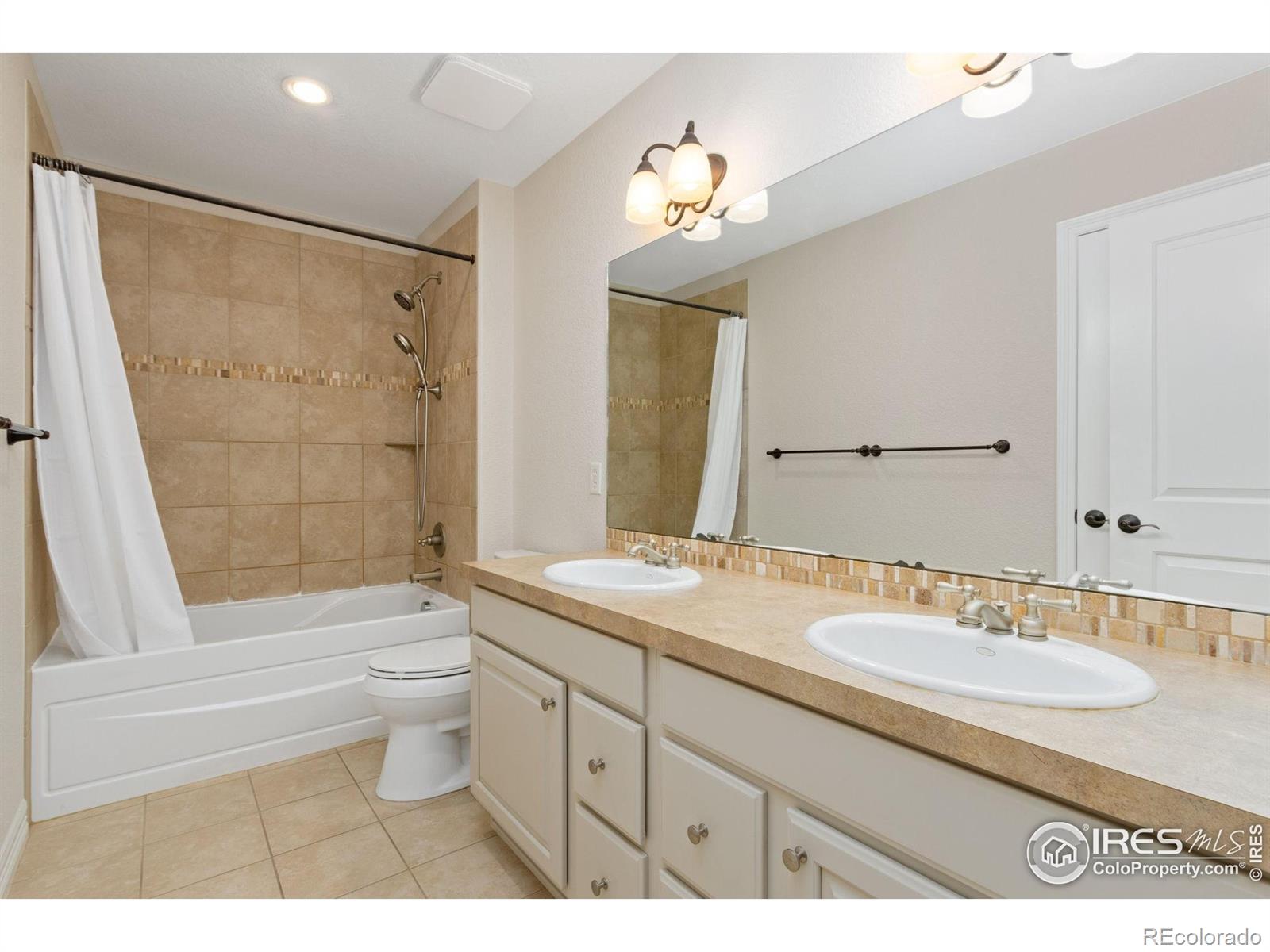 MLS Image #22 for 5739  falling water drive,fort collins, Colorado