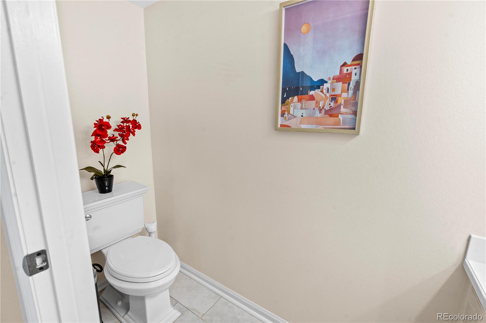 MLS Image #21 for 275 s holly street,denver, Colorado