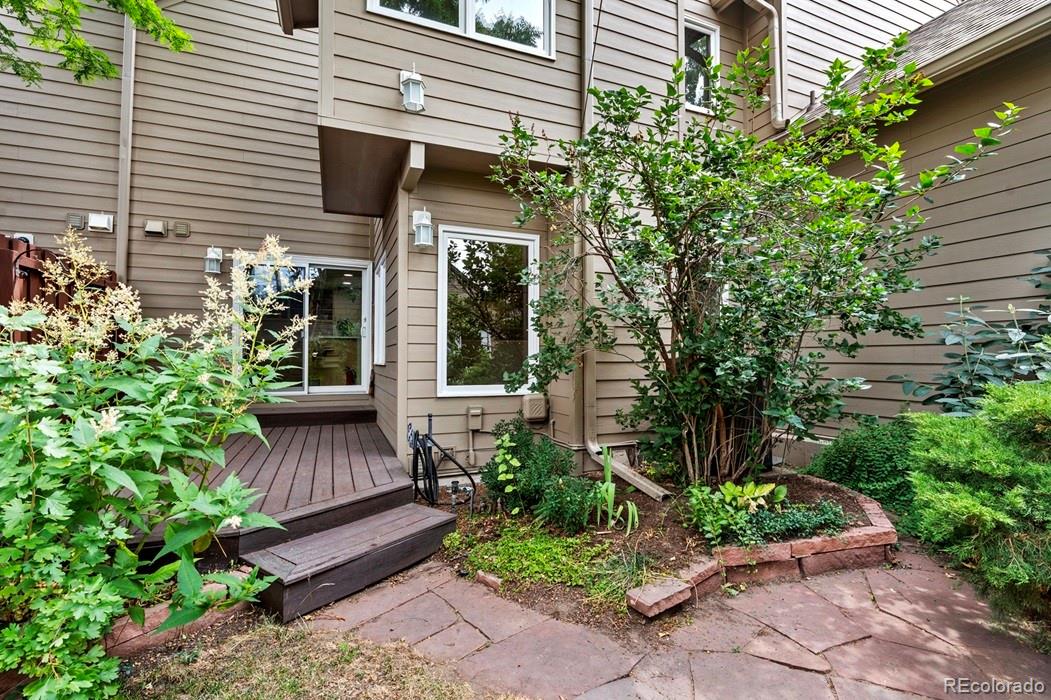 MLS Image #35 for 275 s holly street,denver, Colorado