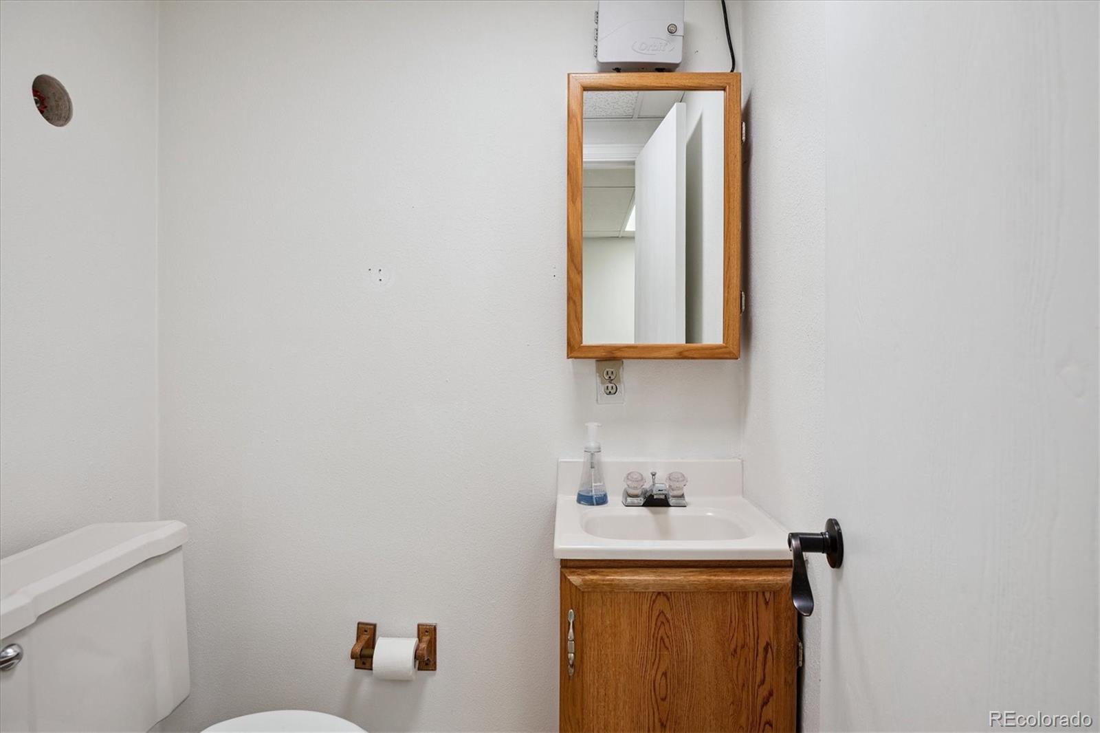 MLS Image #19 for 7576  eaton street,arvada, Colorado