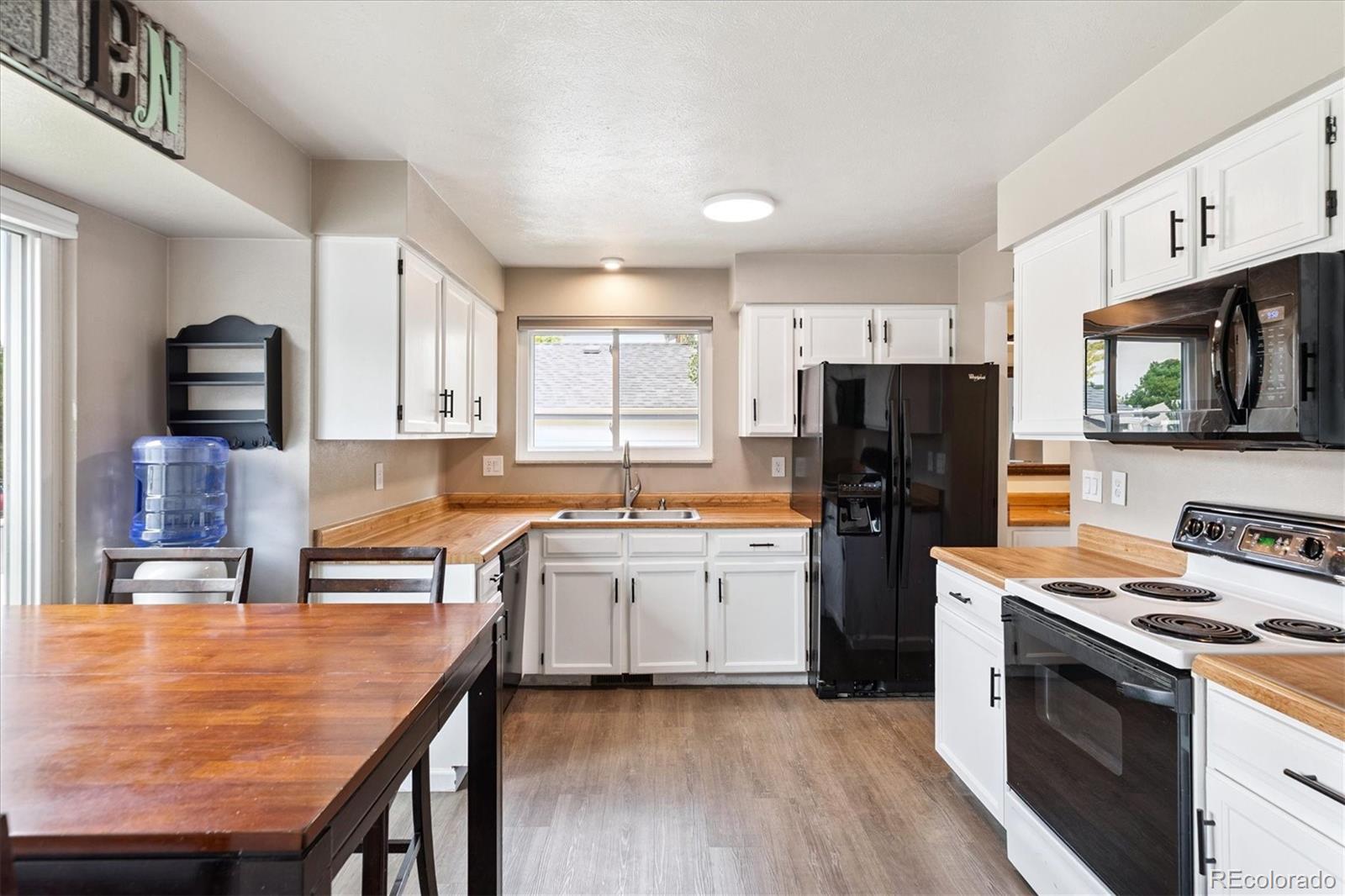 MLS Image #5 for 7576  eaton street,arvada, Colorado