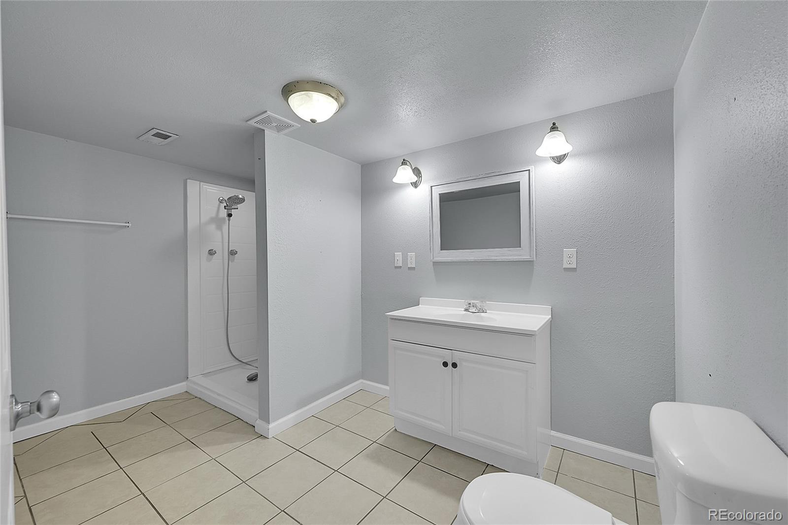 MLS Image #21 for 850 e 21st street,greeley, Colorado