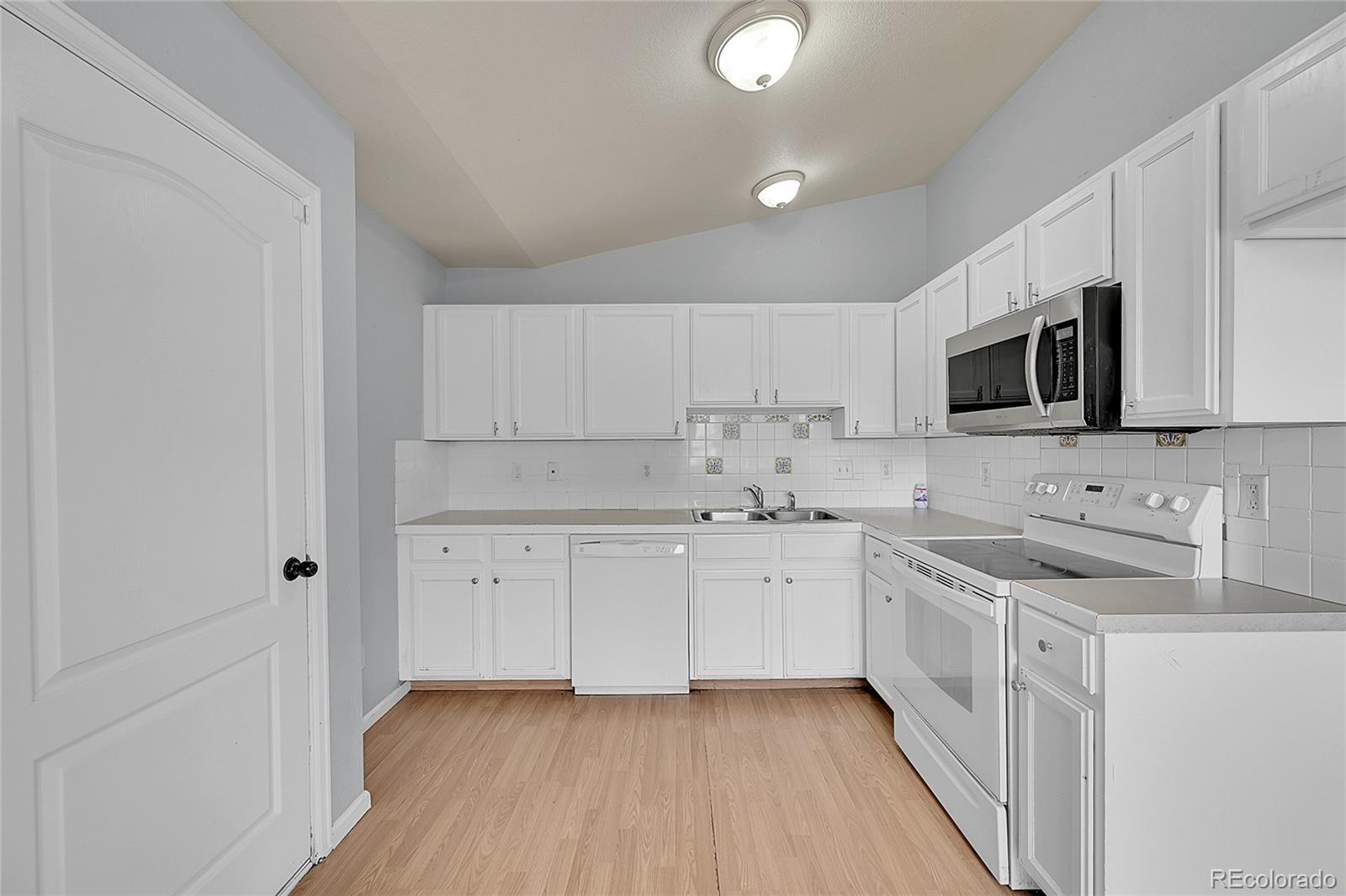 MLS Image #4 for 850 e 21st street,greeley, Colorado