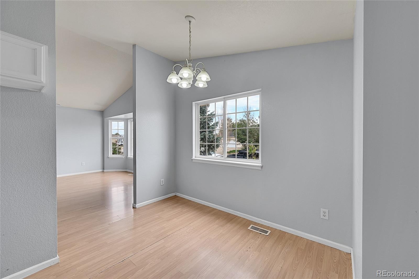 MLS Image #5 for 850 e 21st street,greeley, Colorado