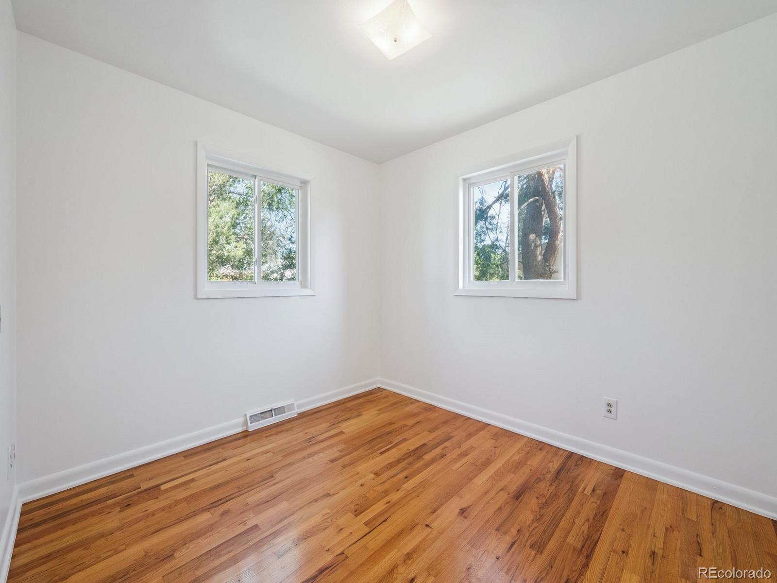 MLS Image #16 for 901  jamaica street,aurora, Colorado