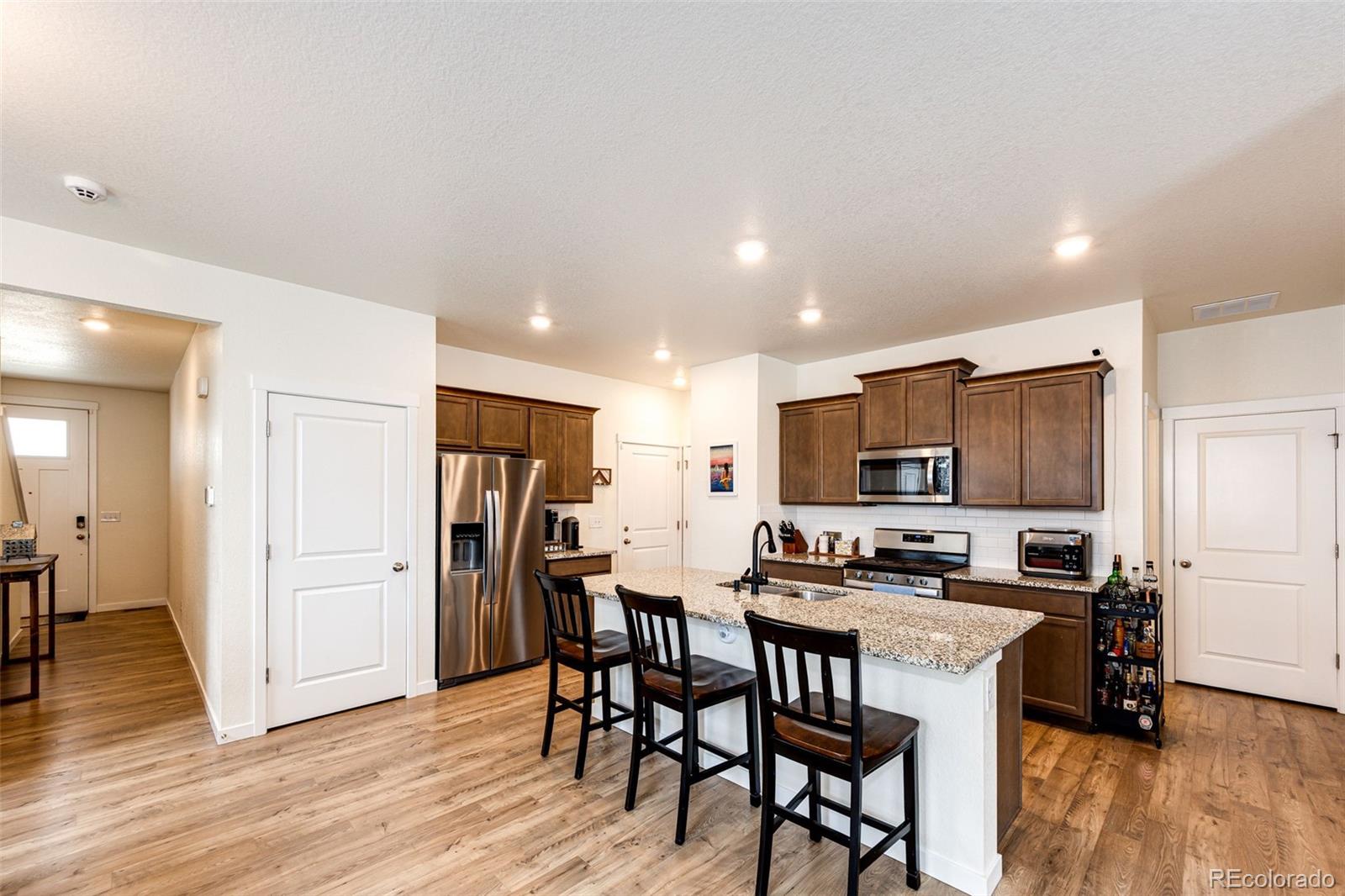 MLS Image #5 for 203  coyote street,bennett, Colorado
