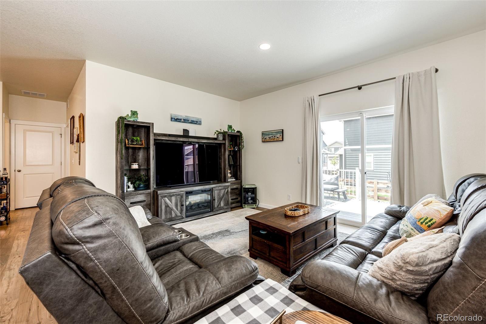 MLS Image #9 for 203  coyote street,bennett, Colorado