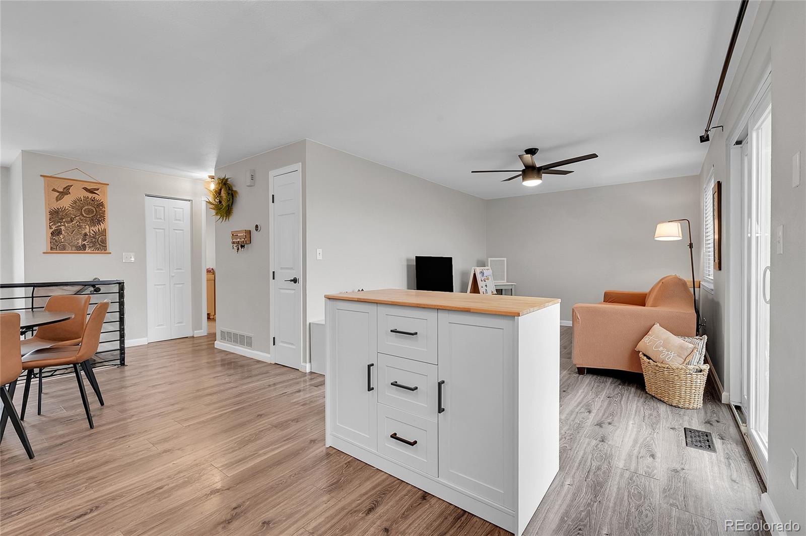 MLS Image #13 for 1060  centennial drive,bennett, Colorado