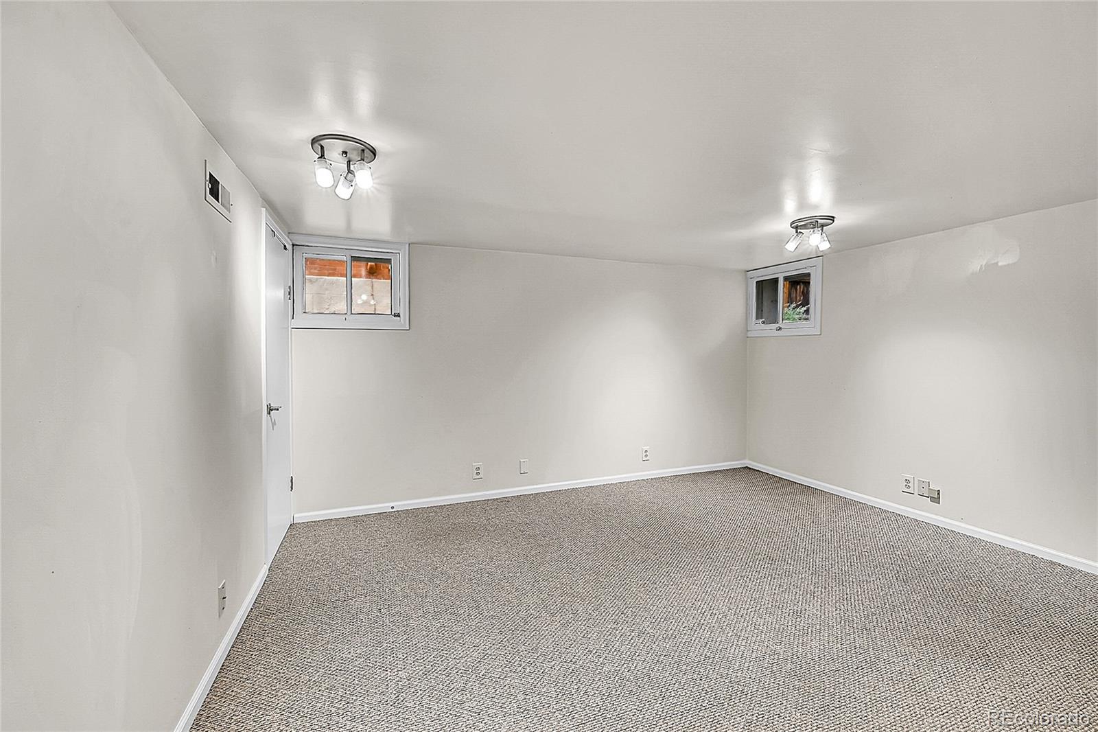 MLS Image #22 for 528 n marion street,denver, Colorado