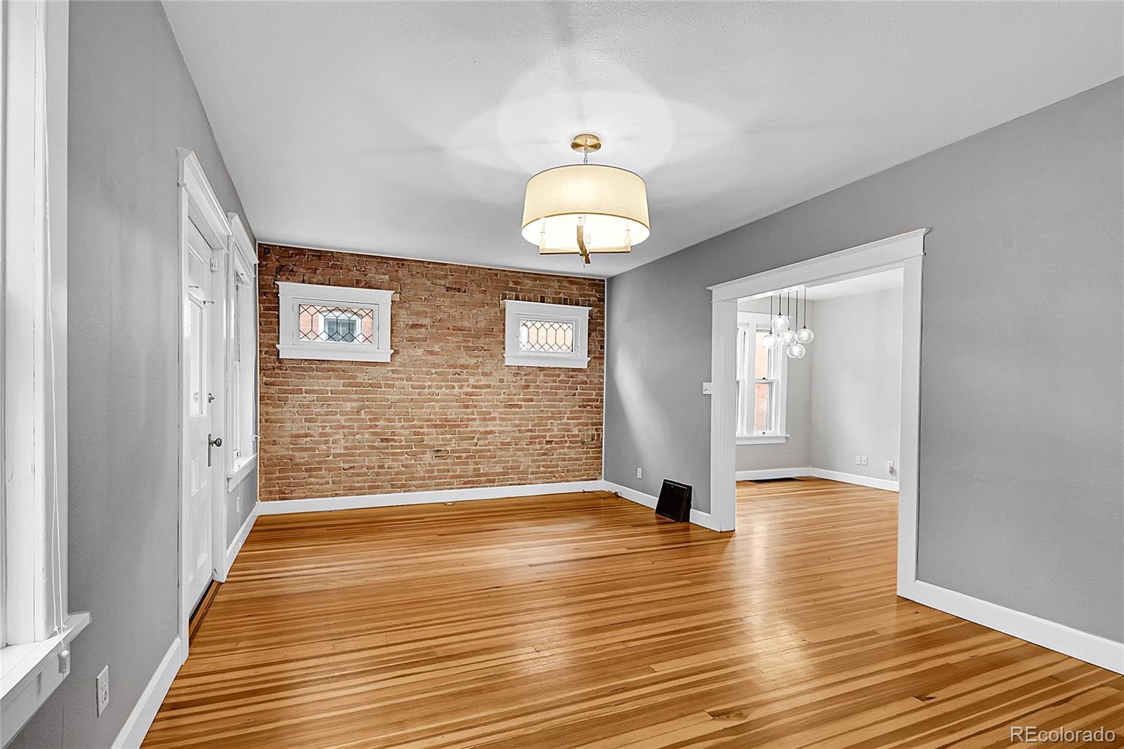 MLS Image #4 for 528 n marion street,denver, Colorado