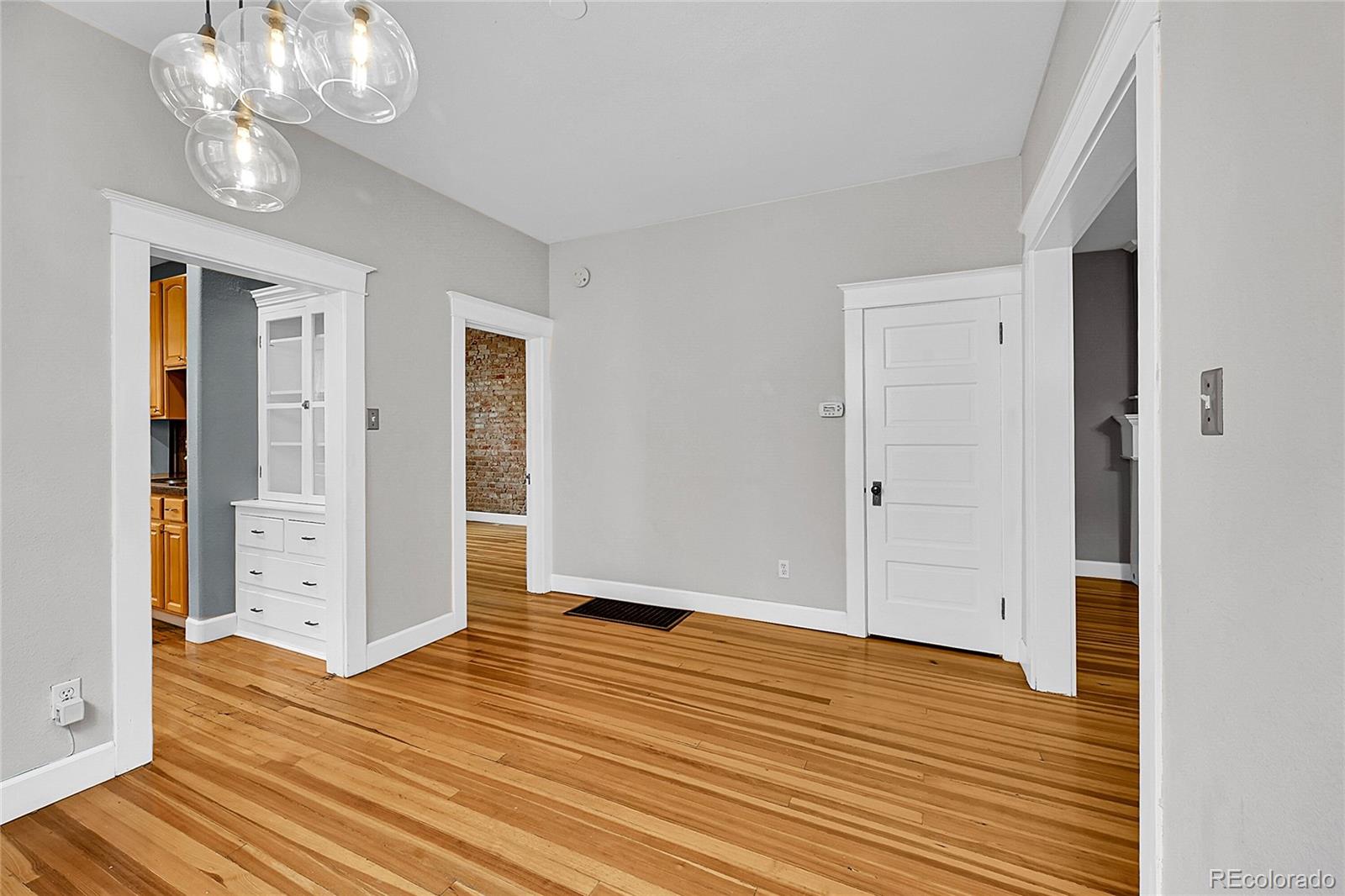 MLS Image #8 for 528 n marion street,denver, Colorado