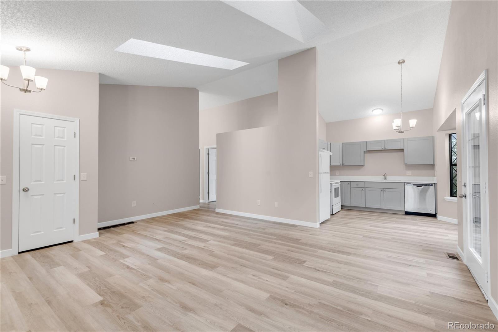 MLS Image #8 for 18558 e whitaker circle a,aurora, Colorado