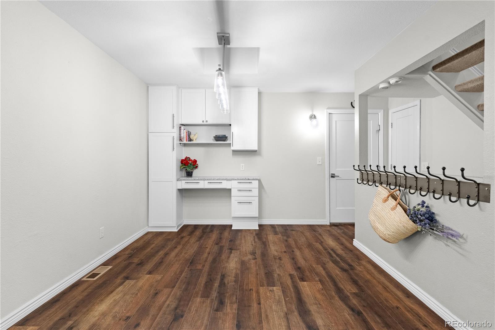 MLS Image #13 for 3187 e long circle,centennial, Colorado