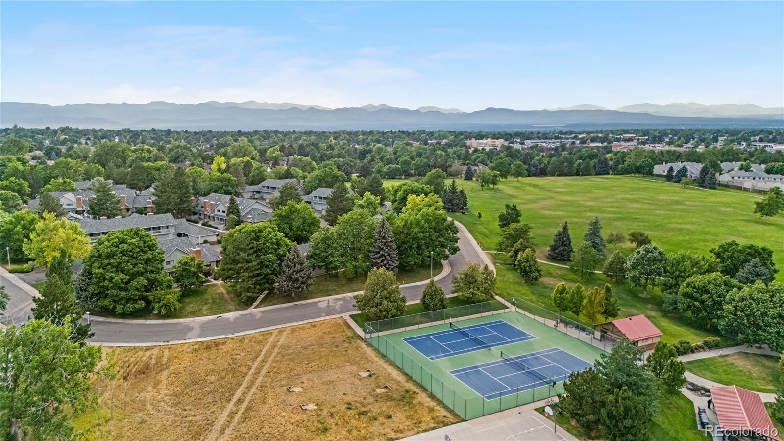 MLS Image #40 for 3187 e long circle,centennial, Colorado