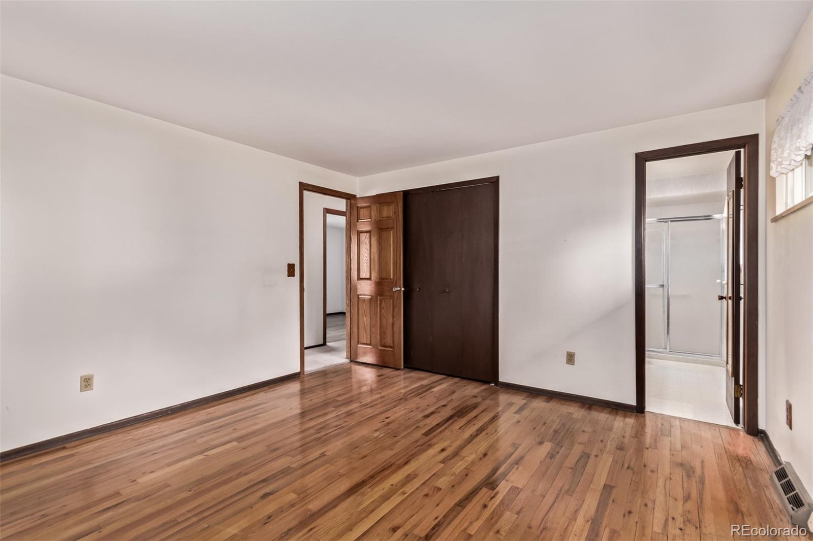 MLS Image #13 for 7405 s albion street,centennial, Colorado