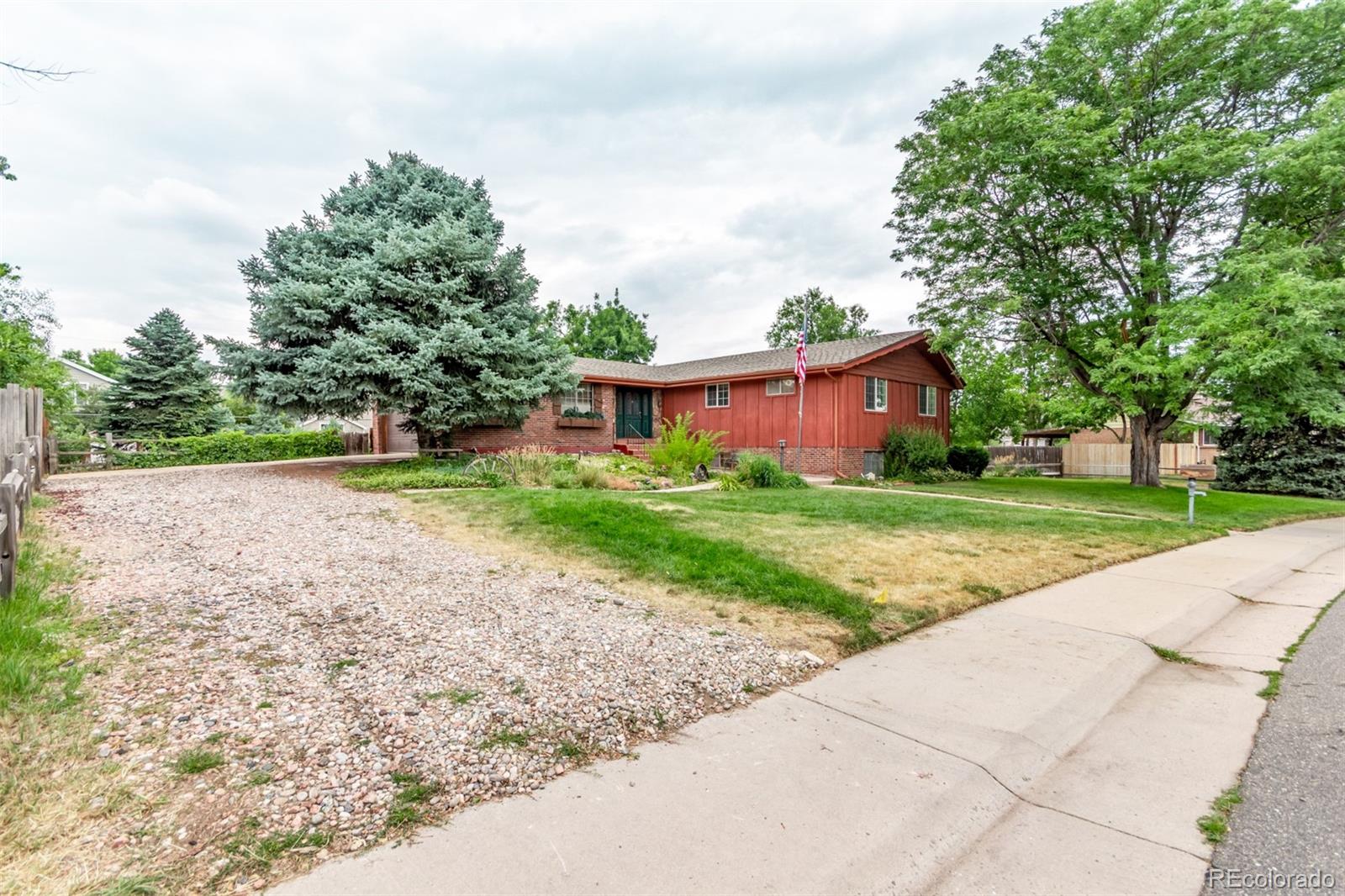 MLS Image #3 for 7405 s albion street,centennial, Colorado