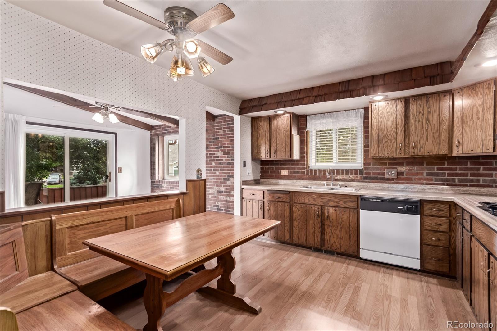 MLS Image #7 for 7405 s albion street,centennial, Colorado