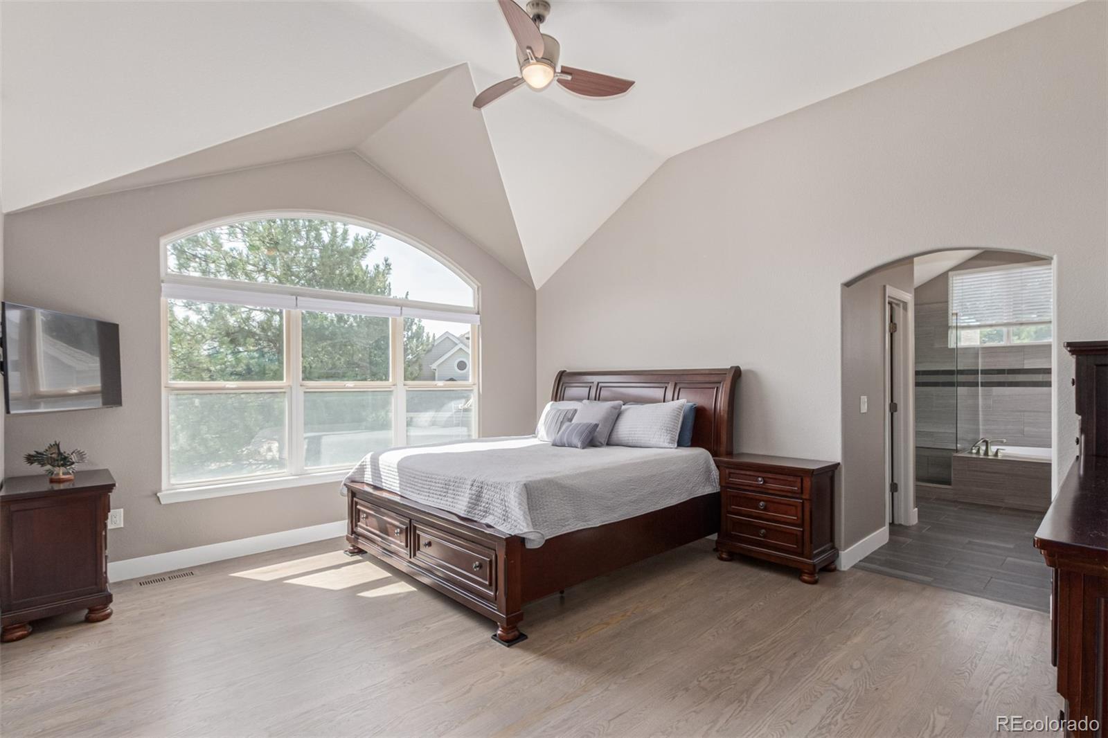 MLS Image #17 for 1011 s valentia street,denver, Colorado