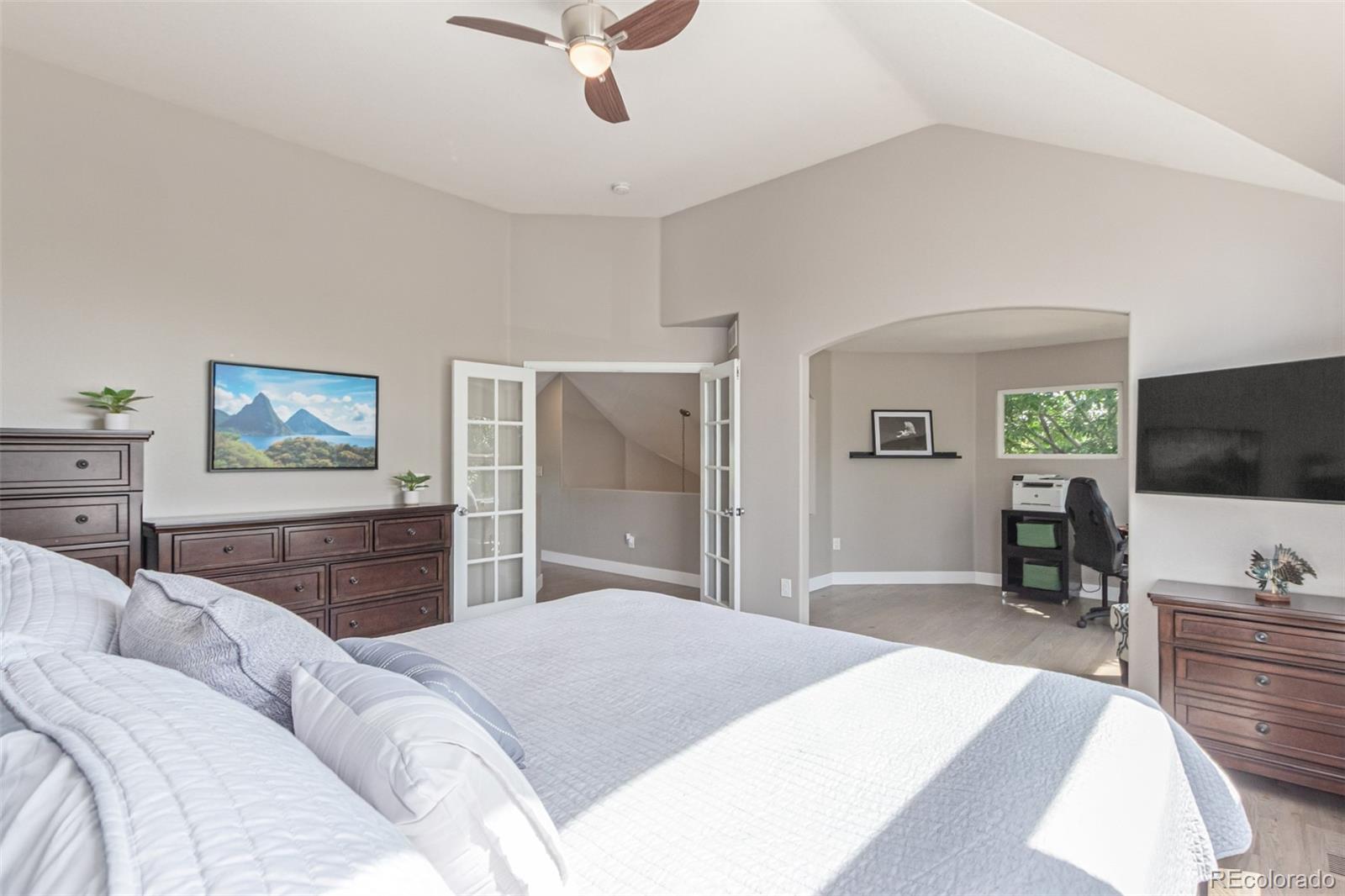 MLS Image #18 for 1011 s valentia street,denver, Colorado