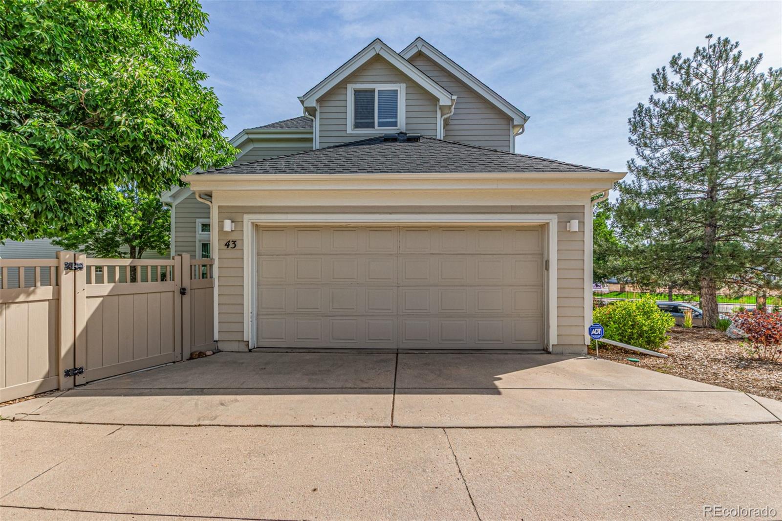 MLS Image #34 for 1011 s valentia street,denver, Colorado