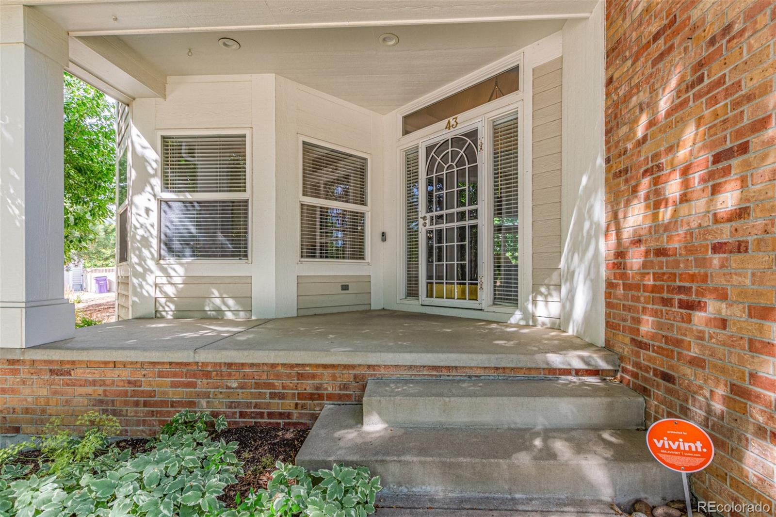 MLS Image #5 for 1011 s valentia street,denver, Colorado
