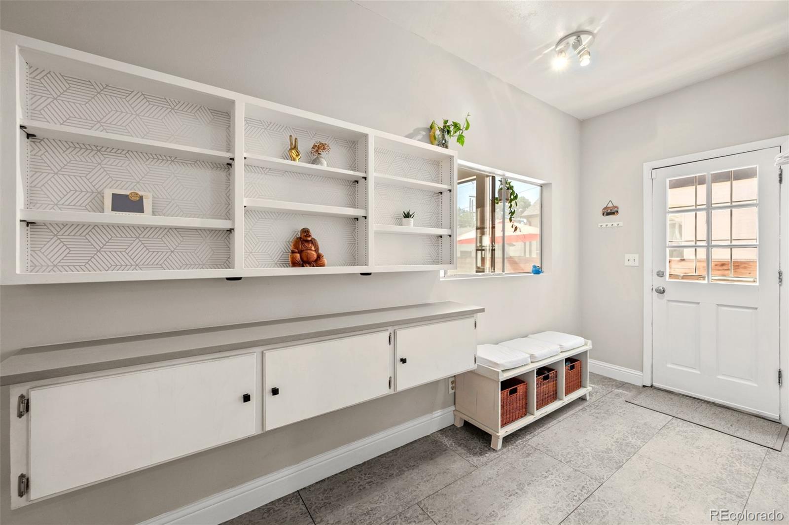 MLS Image #10 for 828 s pennsylvania street,denver, Colorado