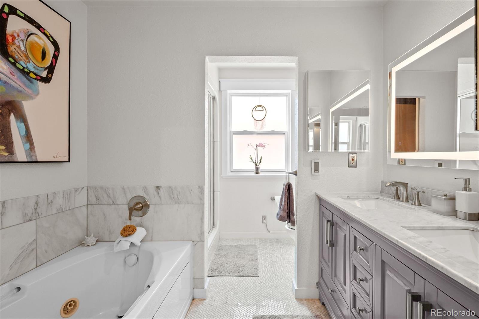 MLS Image #16 for 828 s pennsylvania street,denver, Colorado