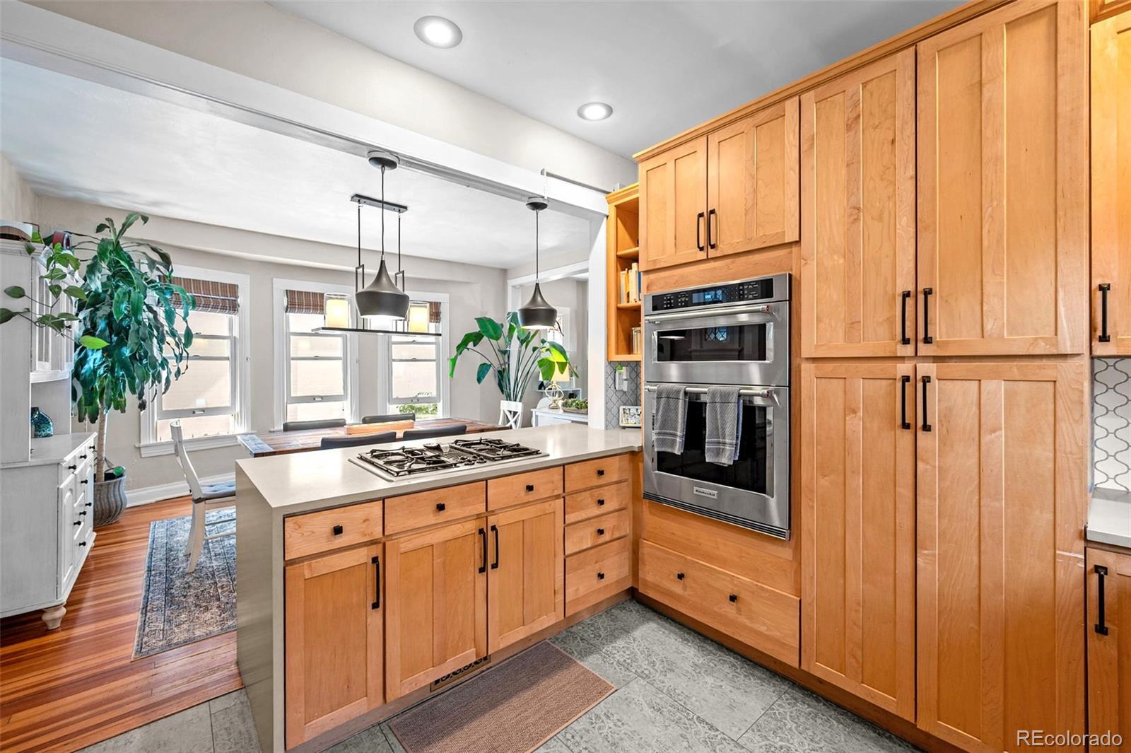 MLS Image #7 for 828 s pennsylvania street,denver, Colorado